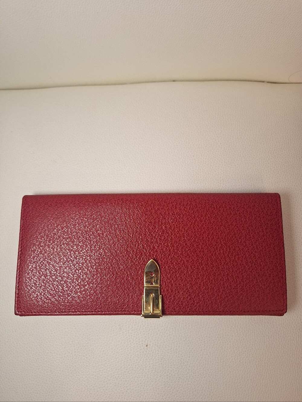 Gucci Red Leather Long Slim Wallet EUC - Picture 2 of 8